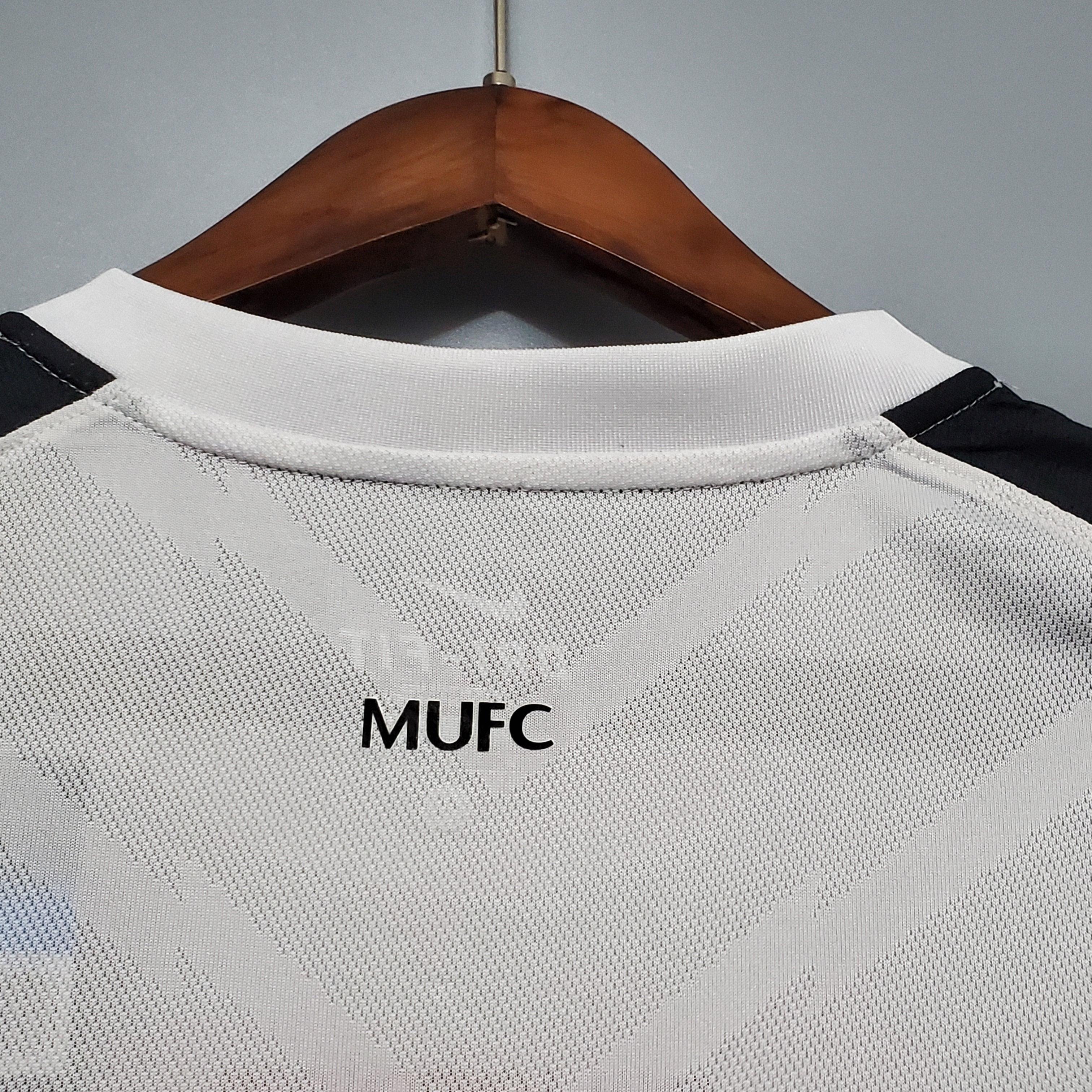 Camisa Retrô Manchester United II 2010 Masculina