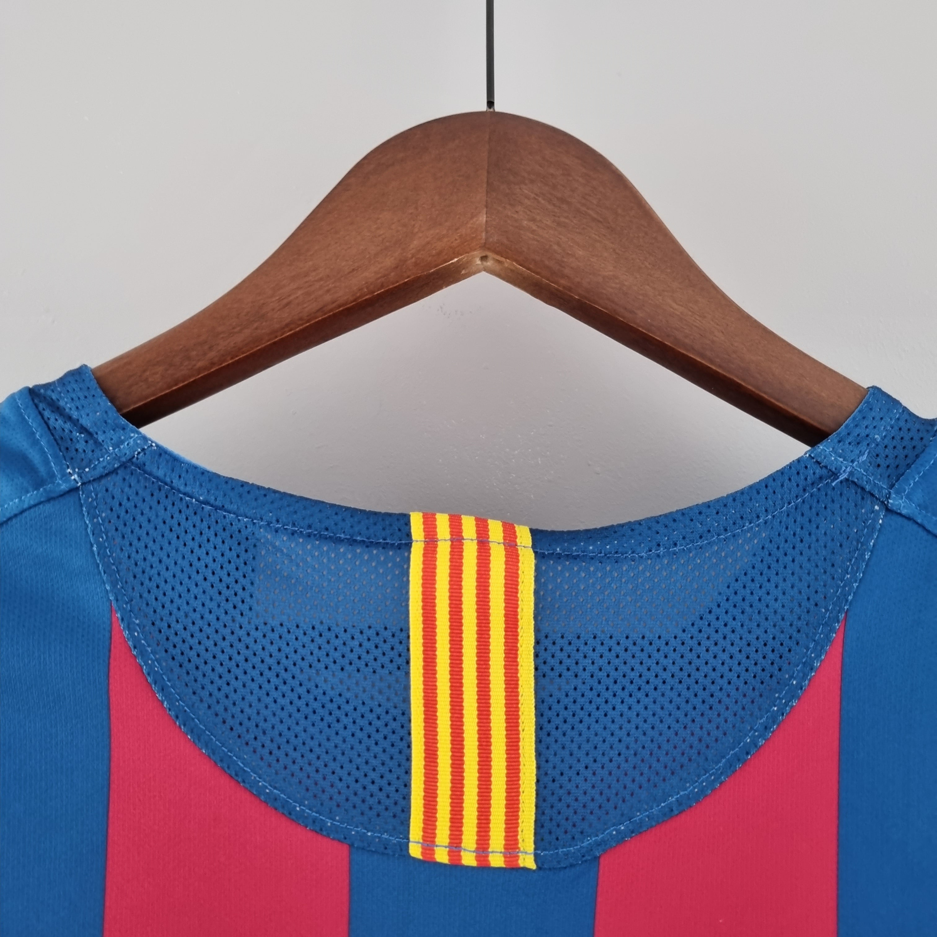 Camisa Manga Longa Retrô Barcelona I 2005 Masculina