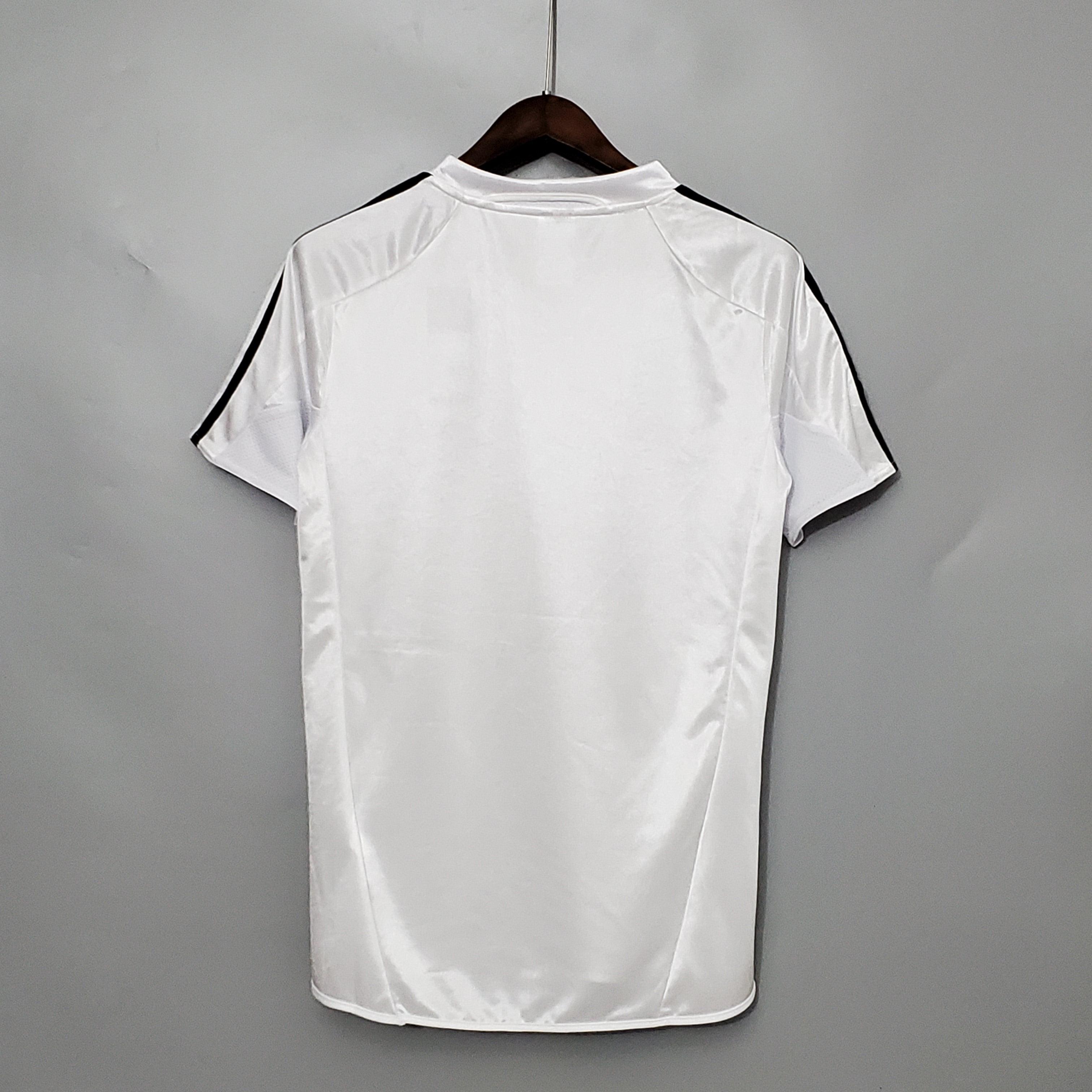 Camisa Retrô Real Madrid I 2004 Masculina