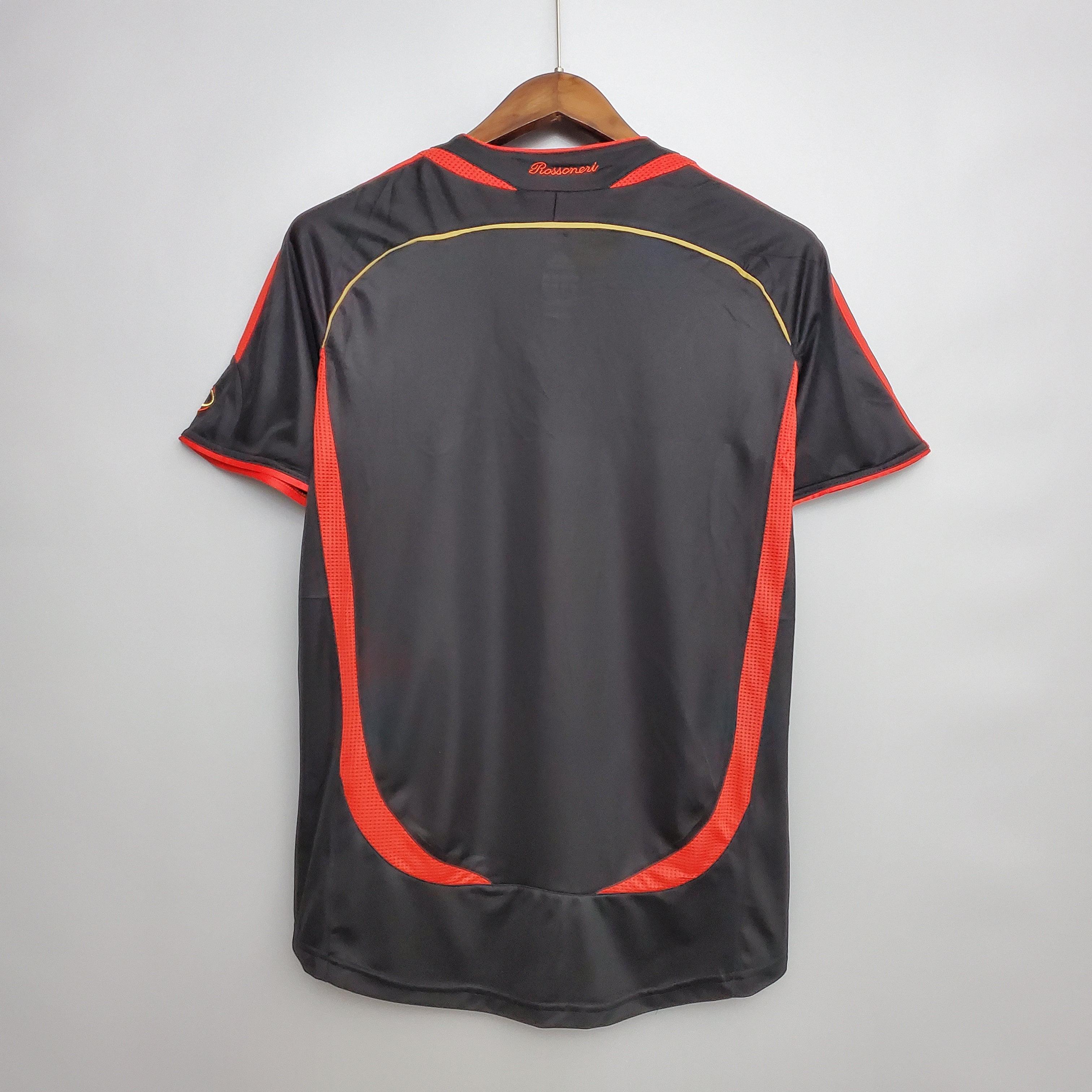 Camisa Retrô Milan 2006 Masculina