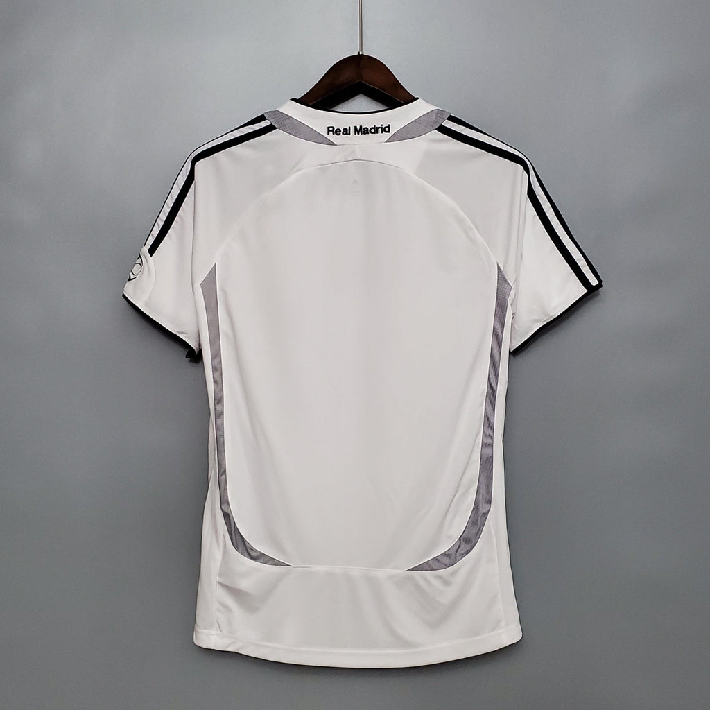 Camisa Retrô Real Madrid I 2006 Masculina