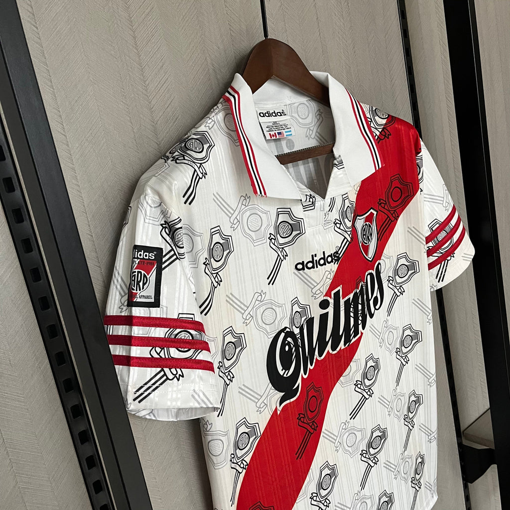 Camisa Retrô River Plate 1996 / 97 I 1996/97 Masculina