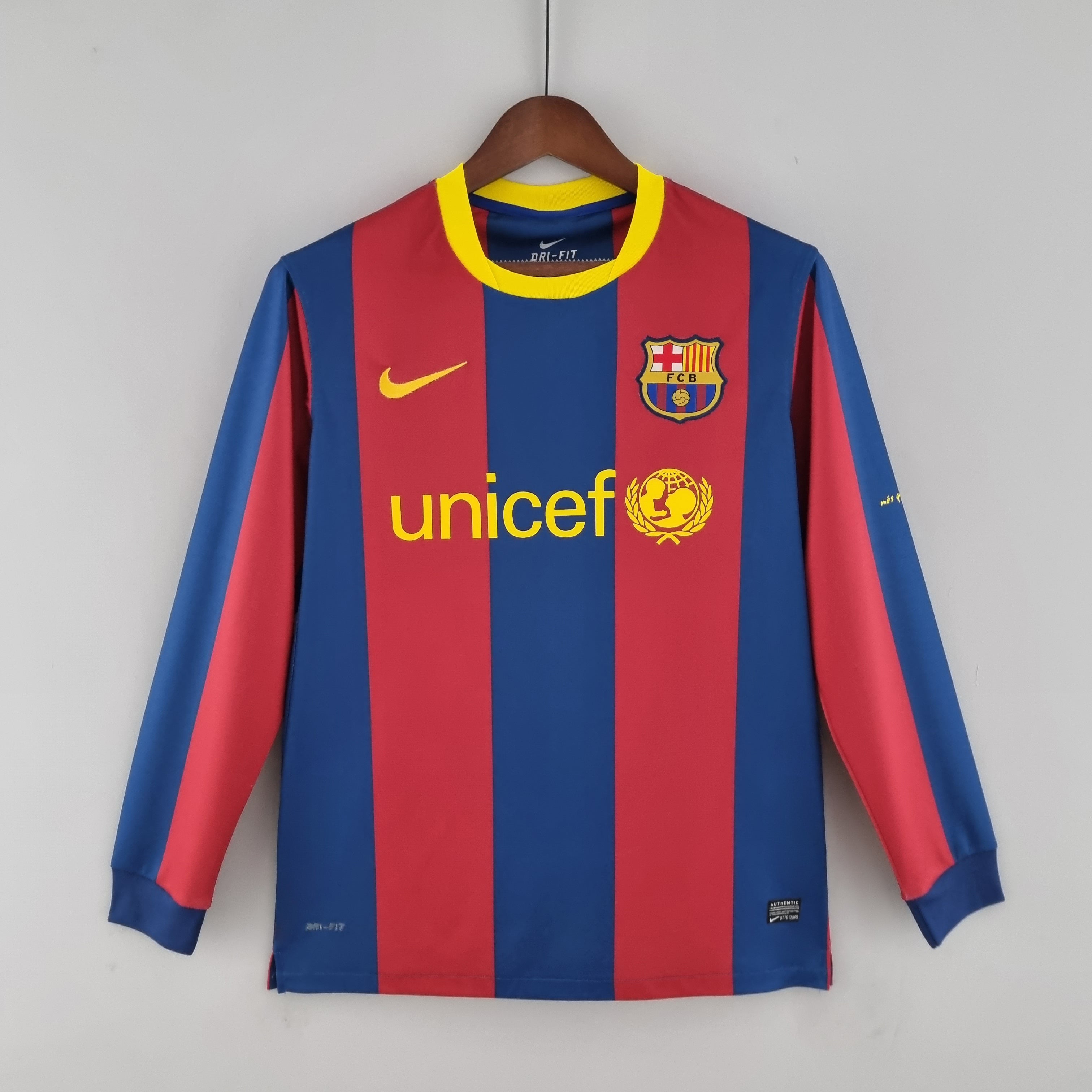 Camisa Manga Longa Retrô Barcelona I 2010 Masculina