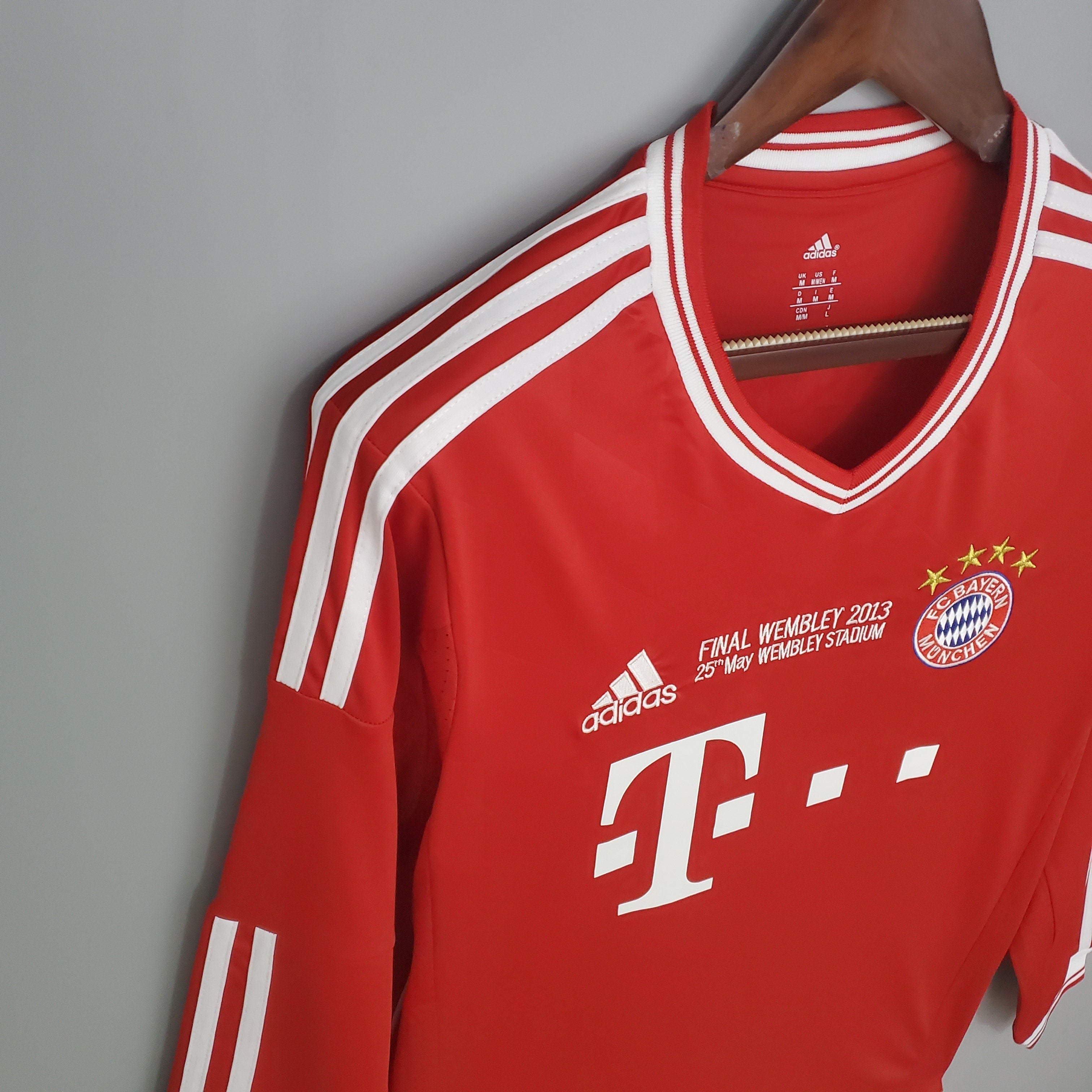 Camisa Manga Longa Retrô Bayern Munique I 2013 Masculina