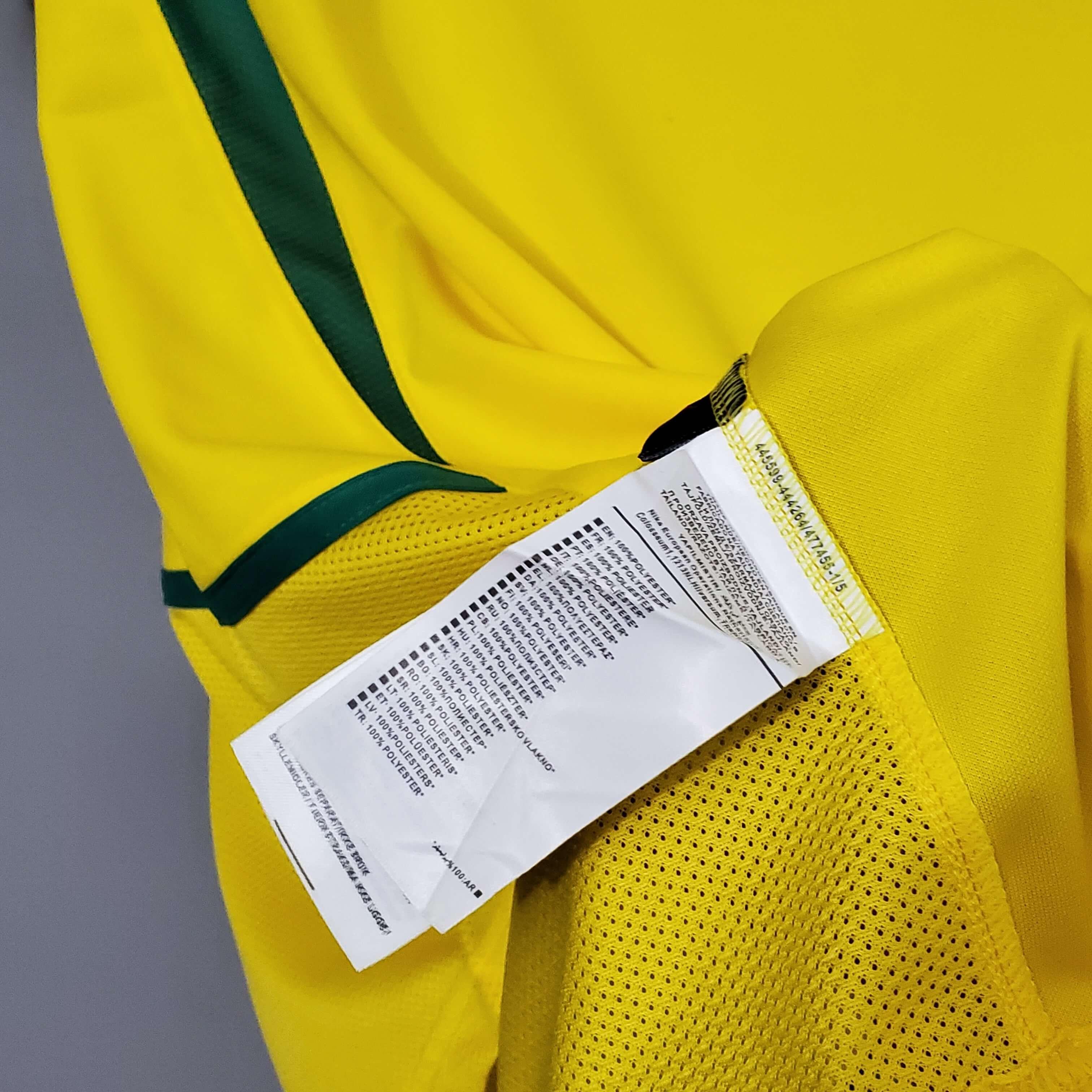 Camisa Retrô Brasil I 2002 Masculina