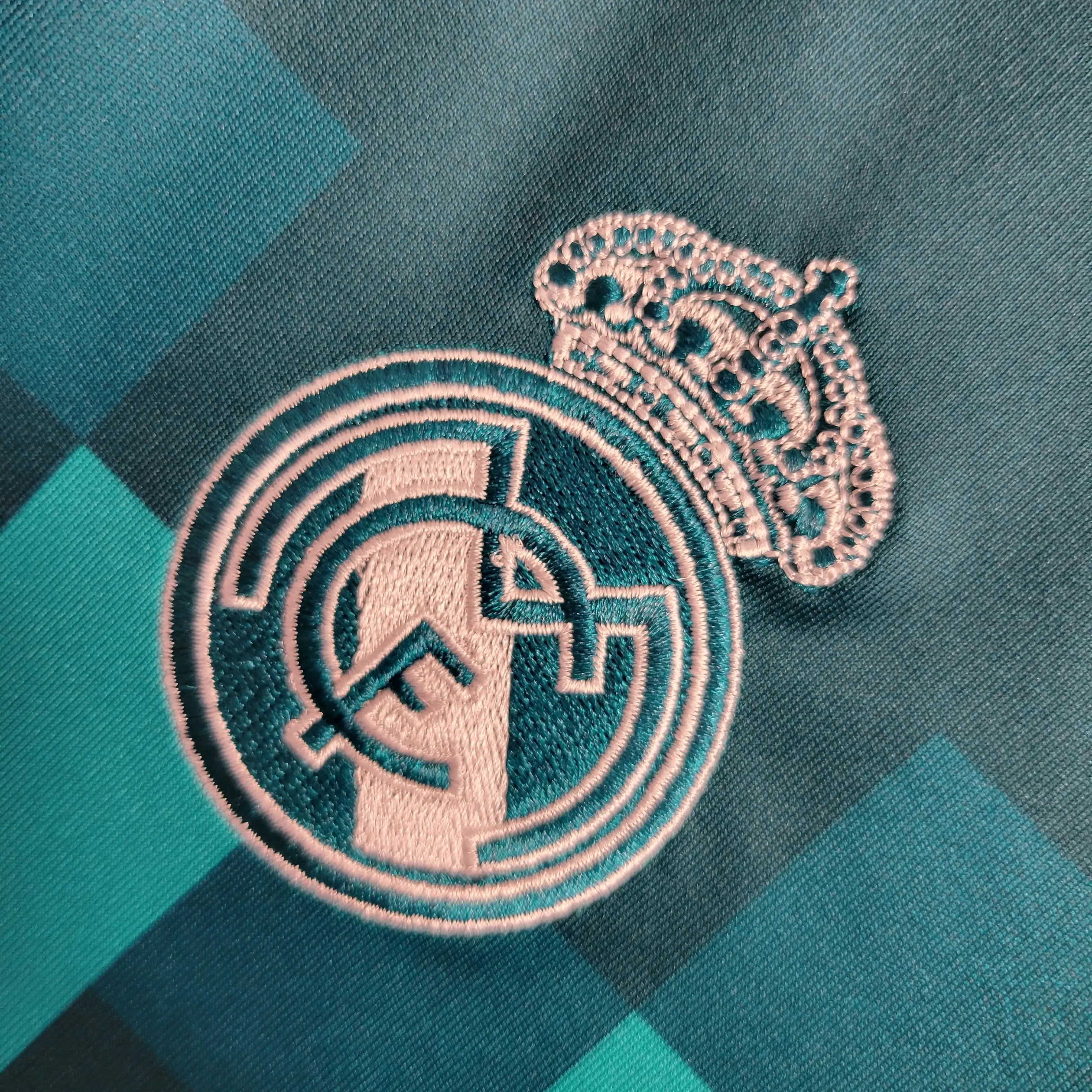 Camisa Retrô Real Madrid III 2017 Masculina