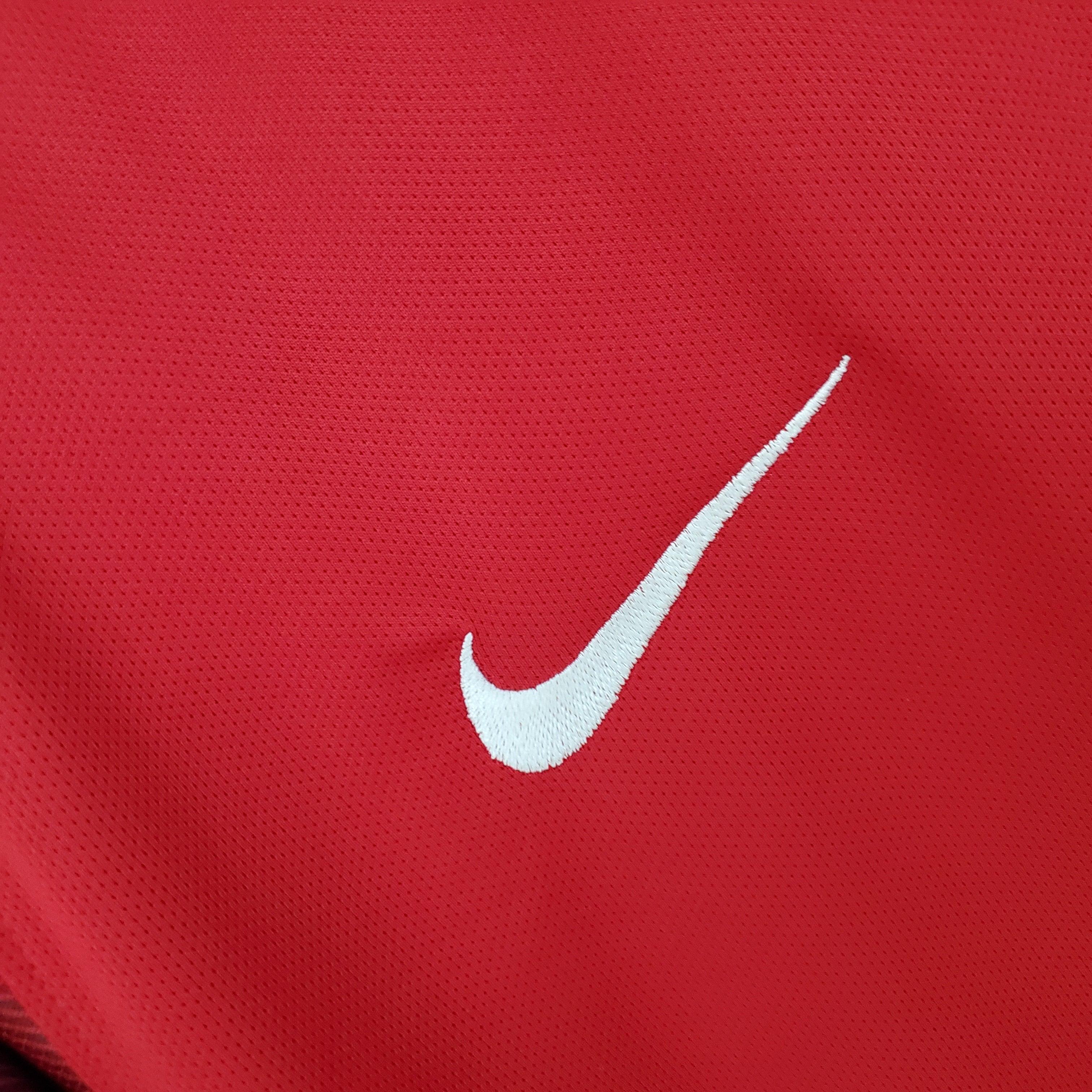 Camisa Retrô Portugal I 2016 Masculina