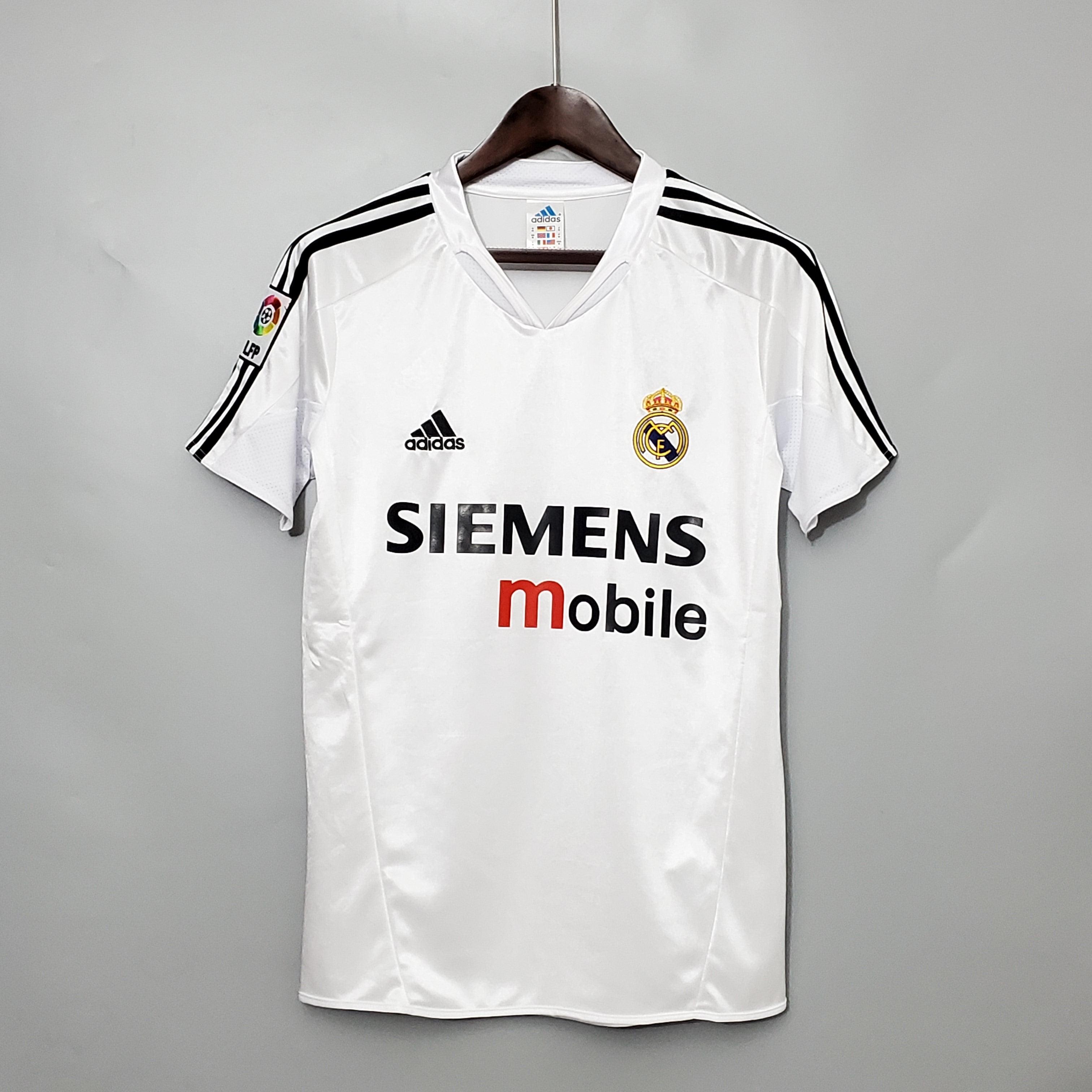 Camisa Retrô Real Madrid I 2004 Masculina