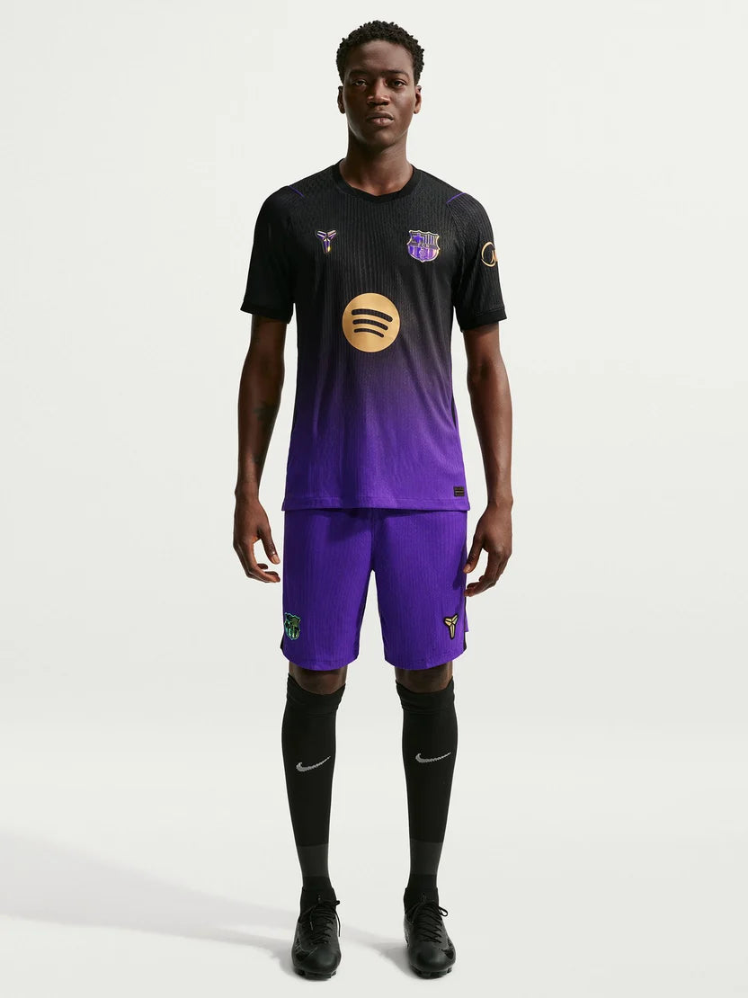 Shorts II Barcelona x Kobe Bryant 26/27 Jogador