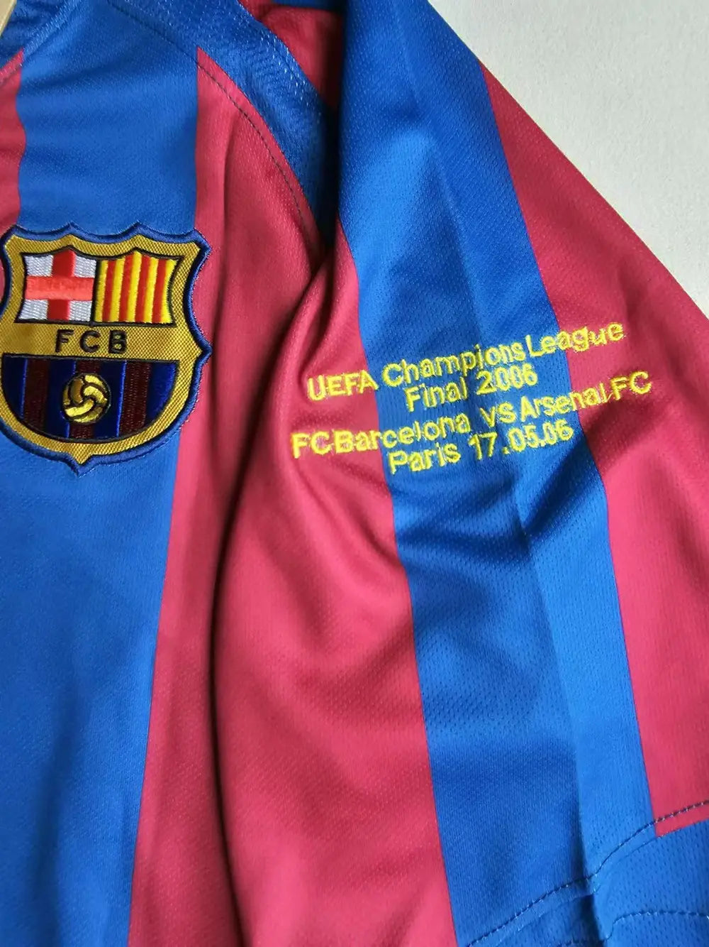 Camisa Retrô Barcelona 2005 Masculina