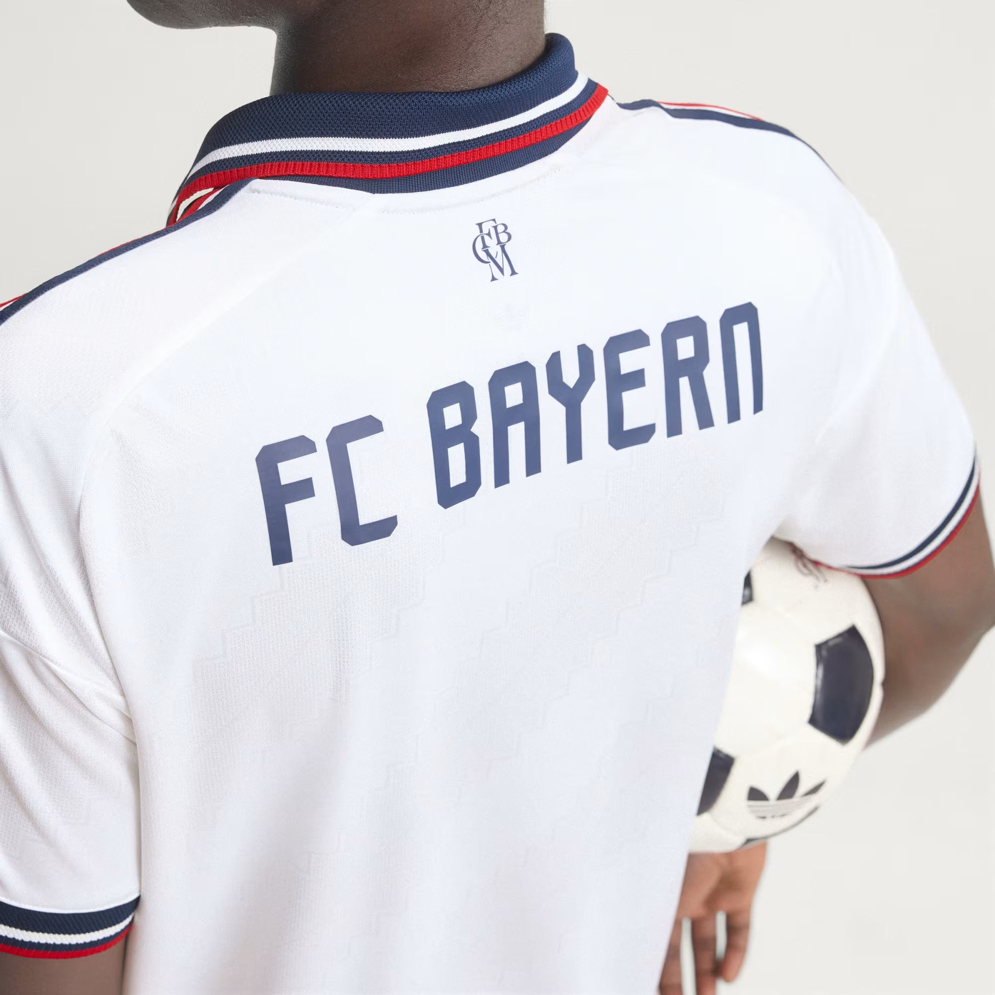 Camisa II Bayern de Munique 26/27 Jogador Masculina