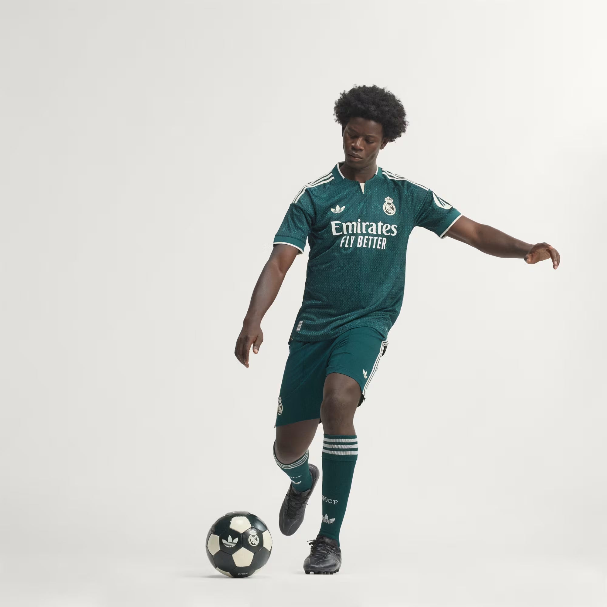 Camisa II Real Madrid 26/27 Jogador Masculina