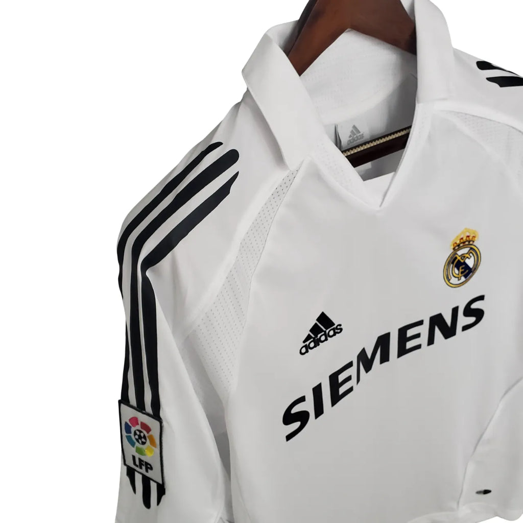 Camisa Retrô Real Madrid I 2005 Masculina