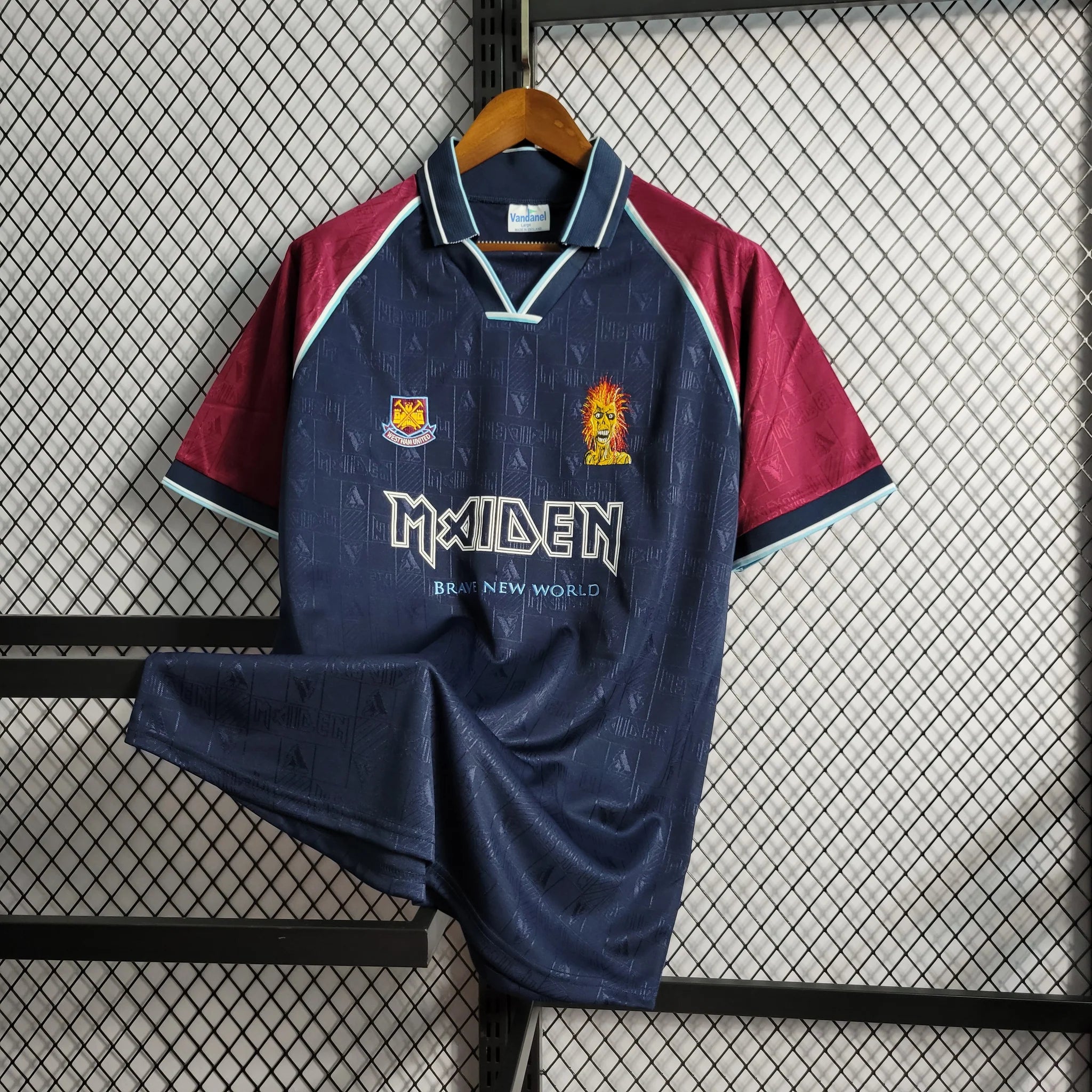 Camisa I West Ham X Iron Maiden 1999 Masculina