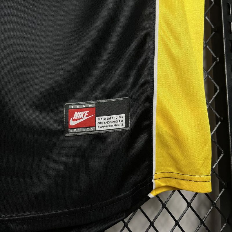 Camisa Retrô Borussia Dortmund 1998 Masculina