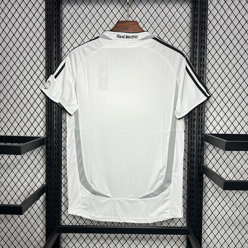 Camisa Retrô Real Madrid 2006/07 Masculina