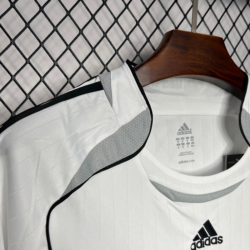 Camisa Retrô Real Madrid 2006/07 Masculina