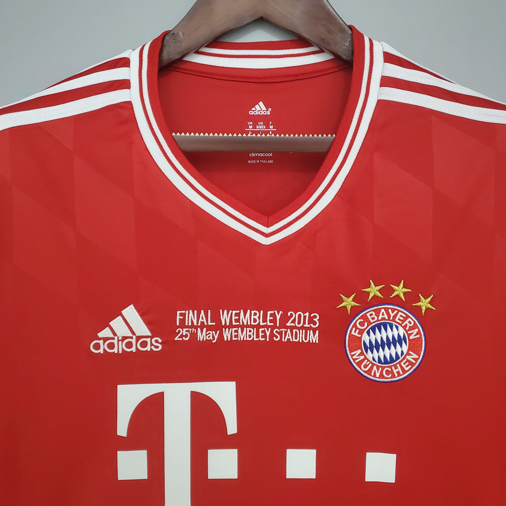 Camisa Manga Longa Retrô Bayern Munique I 2013 Masculina