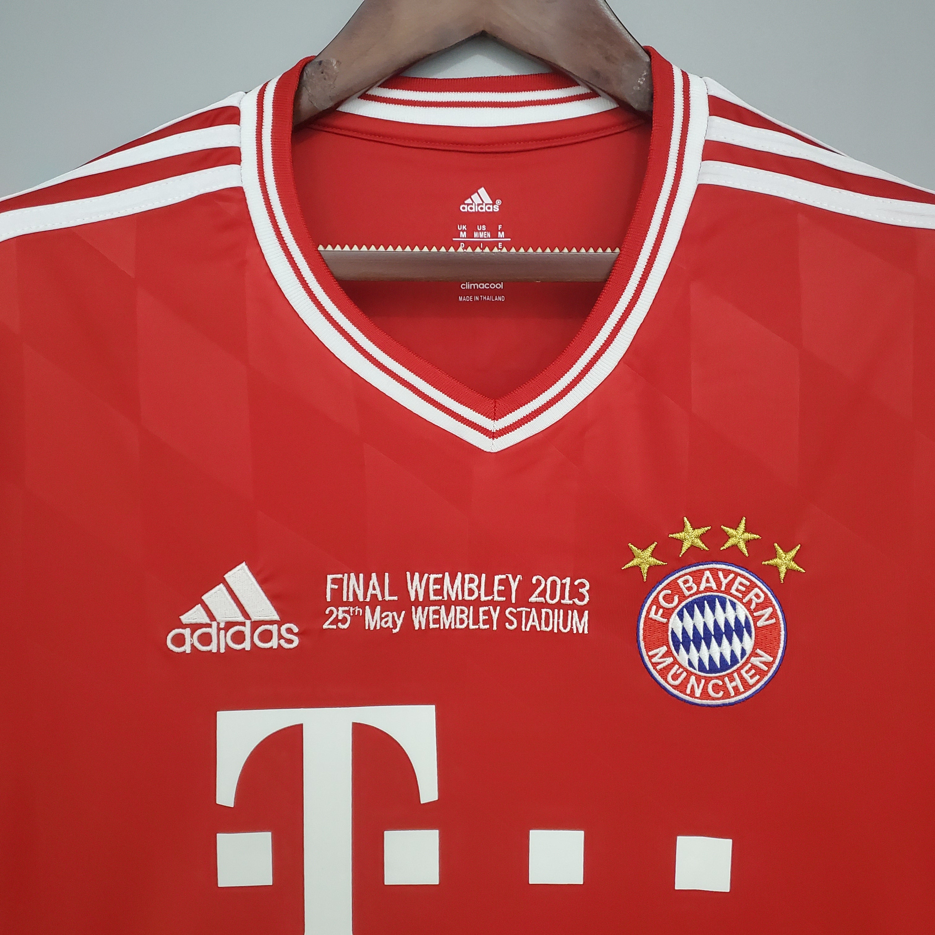 Camisa Manga Longa Retrô Bayern Munique I 2013 Masculina