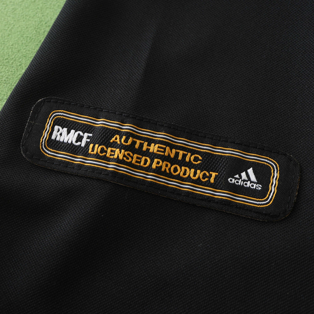 Camisa Retrô Real Madrid II 2001 Masculina