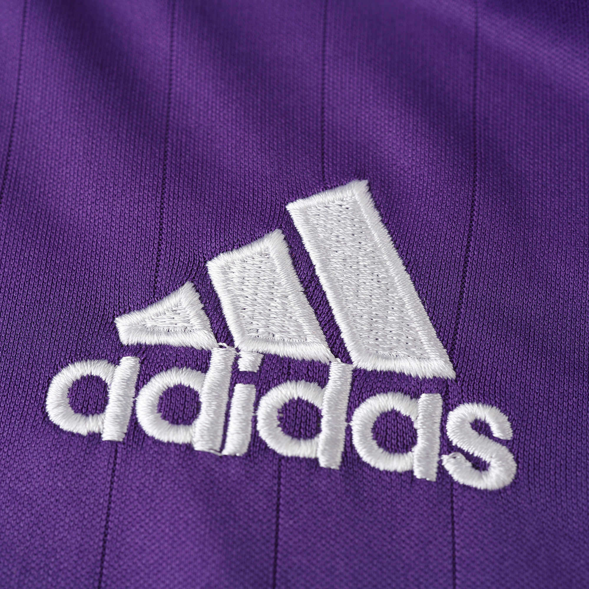 Camisa Retrô Real Madrid III 2006 Masculina