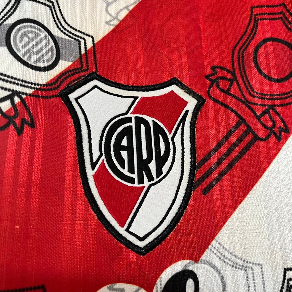 Camisa Retrô River Plate 1996 / 97 I 1996 Masculina