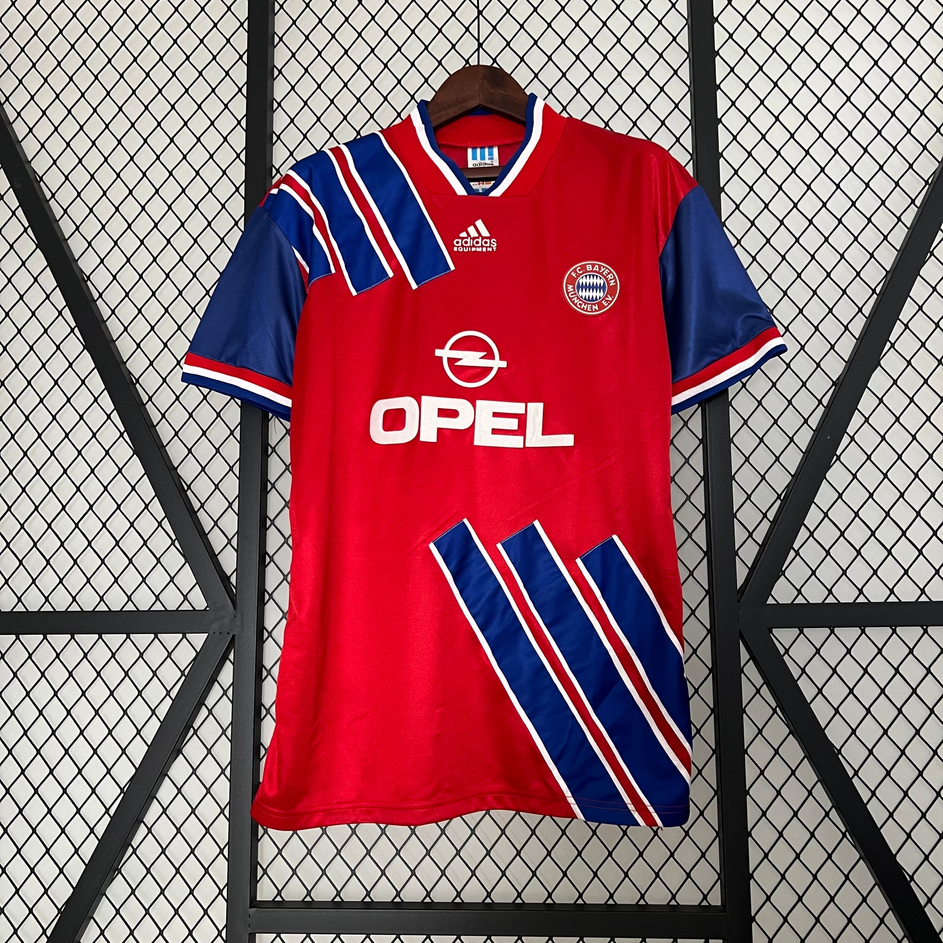 Camisa Retrô Bayern Munique I 1993 Masculina