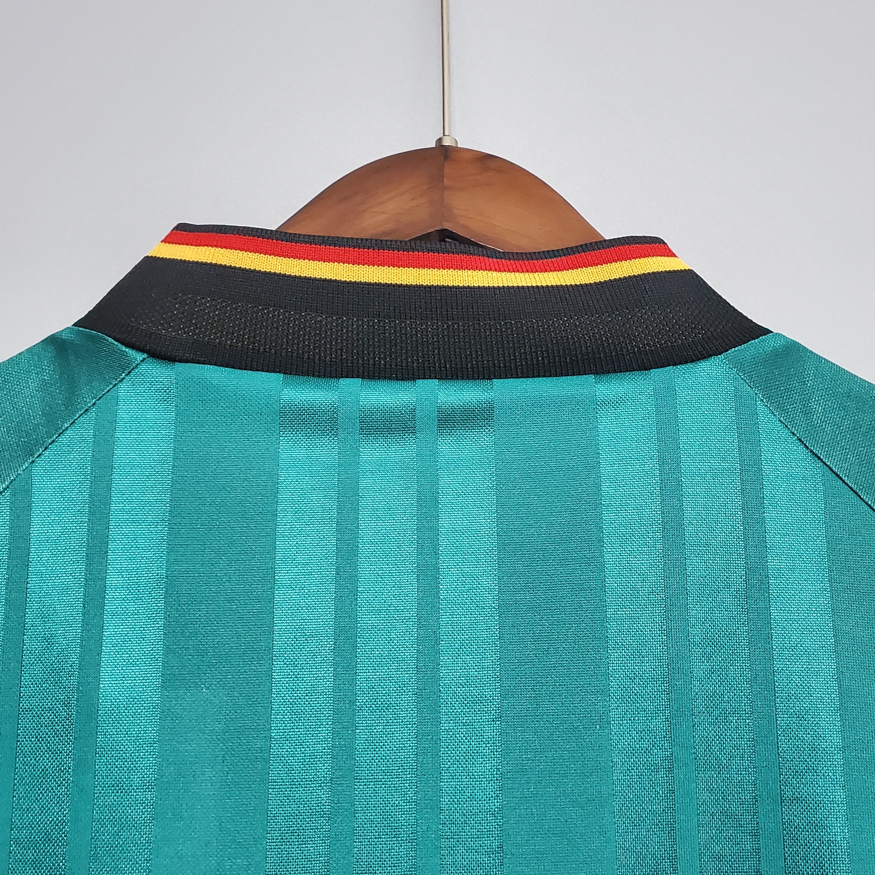 Camisa Retrô Alemanha II 1992 Masculina